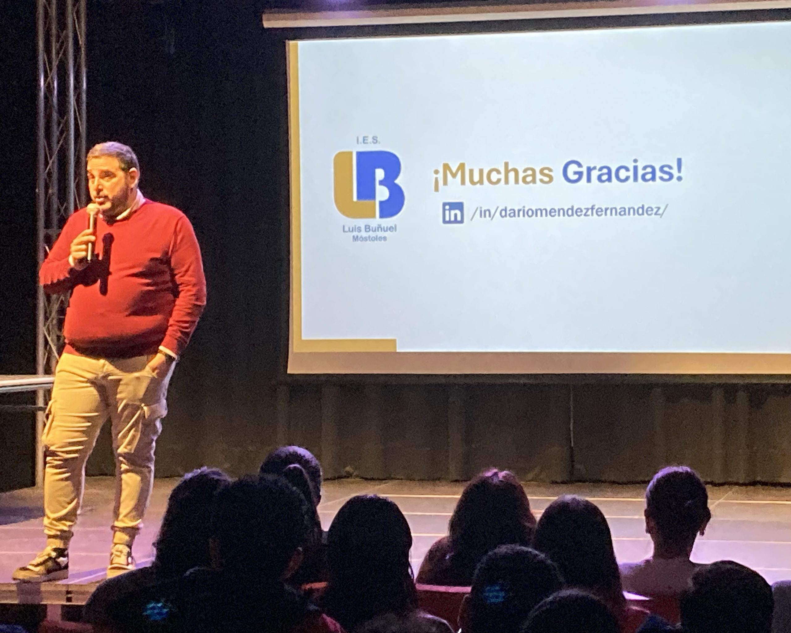 Charla Emprendimiento IES Luis Bu uel